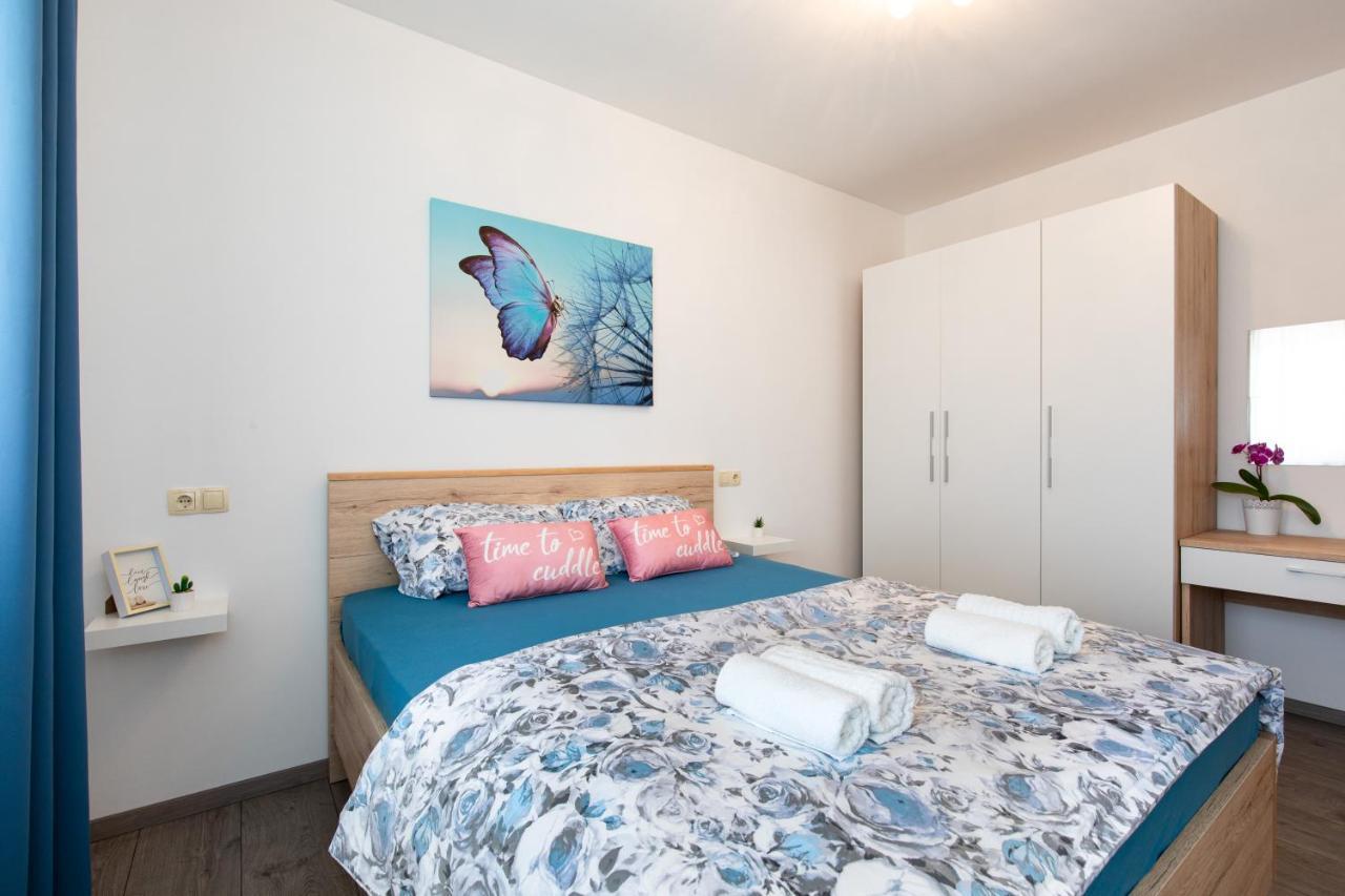 Apartman Jelena Vrbnik Esterno foto